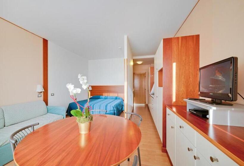 발코니가 있는 바다전망 스탠다드 스튜디오, Residence Dei Due Porti