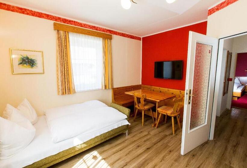 패밀리 룸, Wallner   Hotel & Wirt