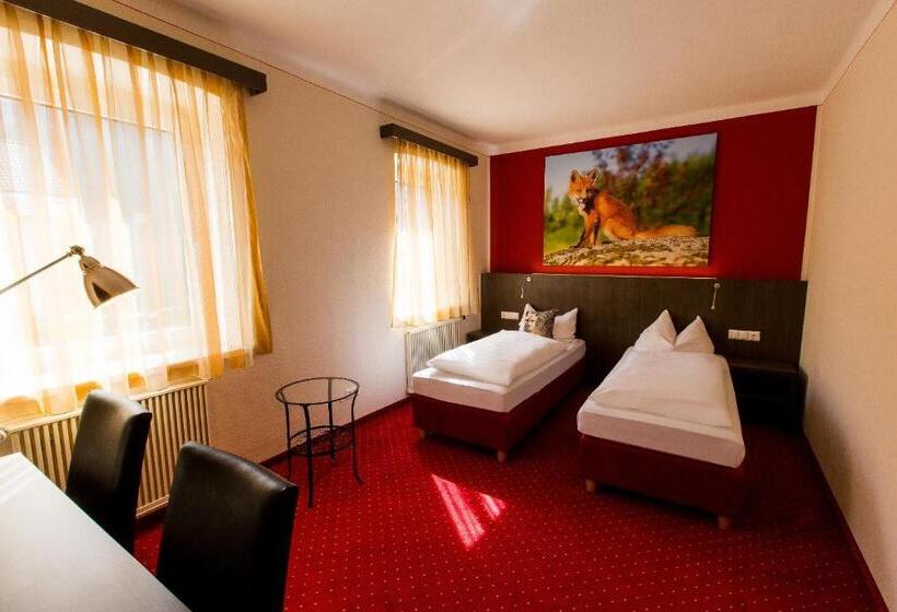 Номер Стандарт, Wallner   Hotel & Wirt