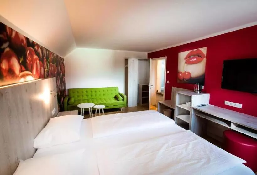 コンフォートワンルーム, Wallner   Hotel & Wirt