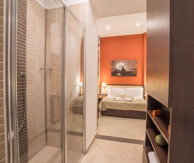 اتاق اکونومی, B&b Chiaia 32