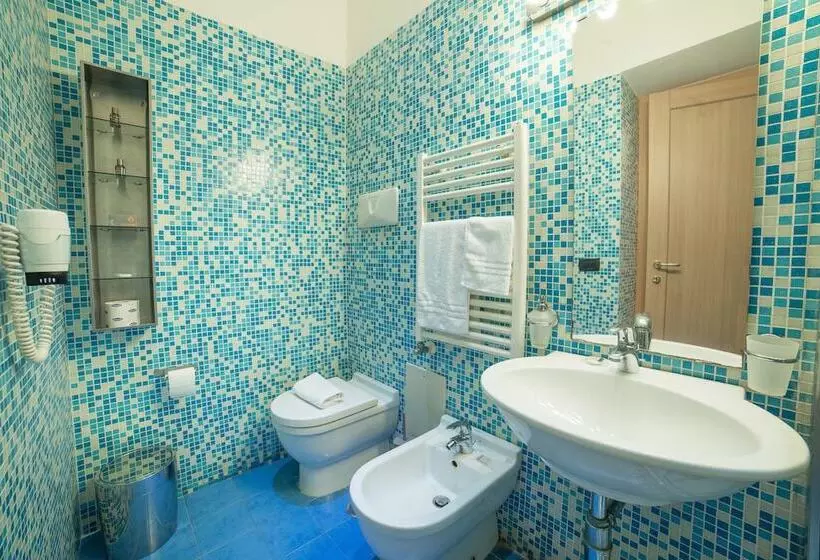 اتاق استاندارد یک نفره, B&b Chiaia 32