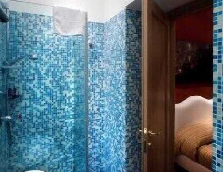 اتاق استاندارد یک نفره, B&b Chiaia 32