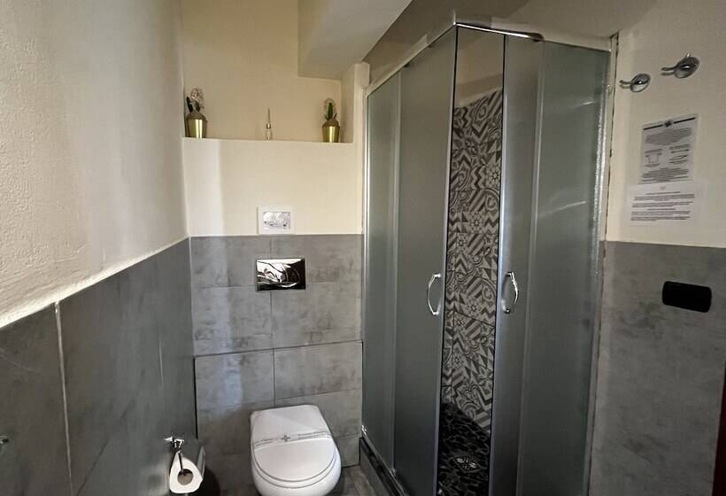 غرفة سوبيريور مطلة على المدينة, B&b Stesicoro Inhabit   Guesthouse City Center