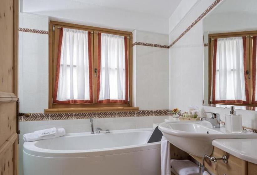 סוויטה דלוקס, Chalet Del Sogno