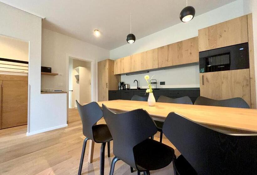 Апартаменты 2 Спальни, Gartenresidence Zea Curtis