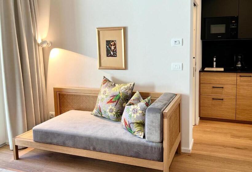 Студио Стандарт с Балконом, Gartenresidence Zea Curtis