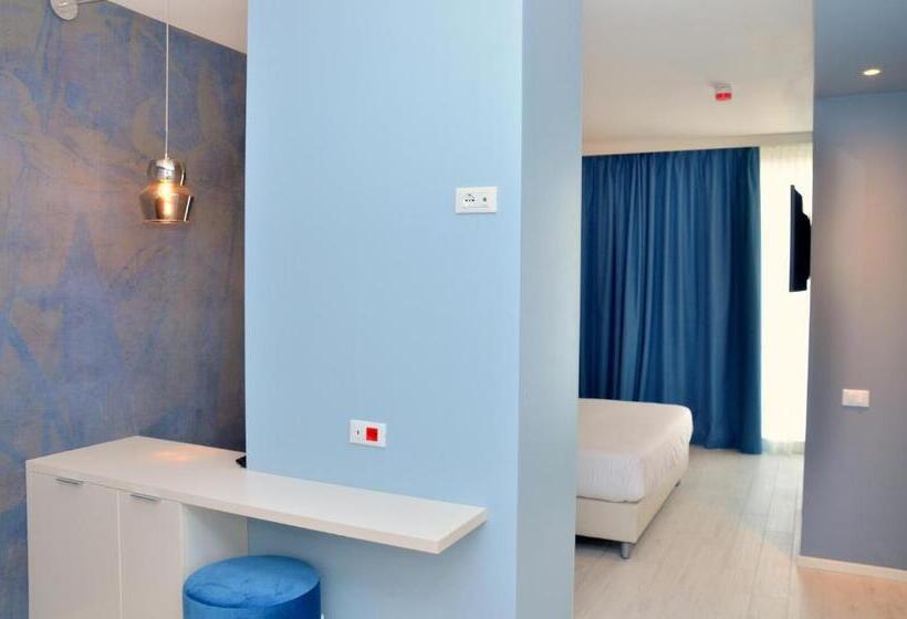 סוויטת ג'וניור, Amburgo