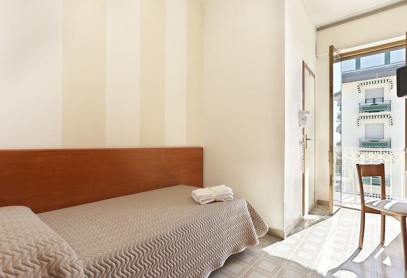 חדר סופריור יחיד נוף לים, Brunella