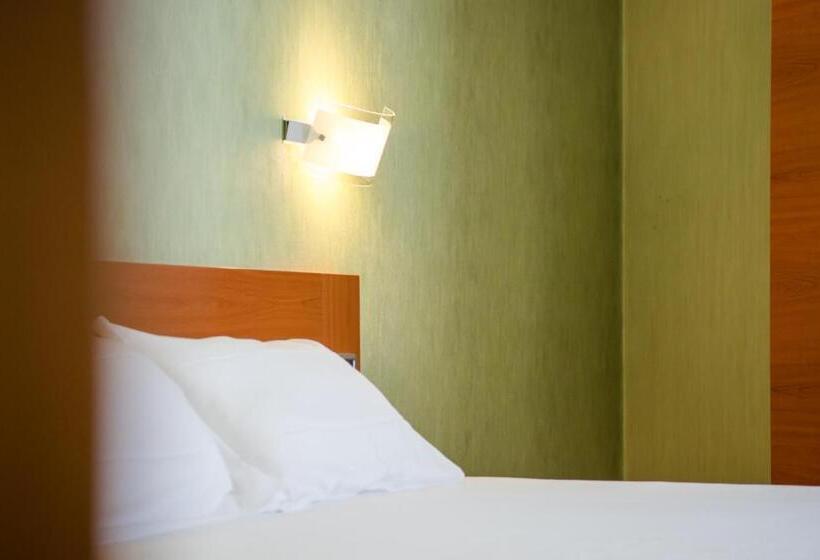 スタンダードルーム, Concorde