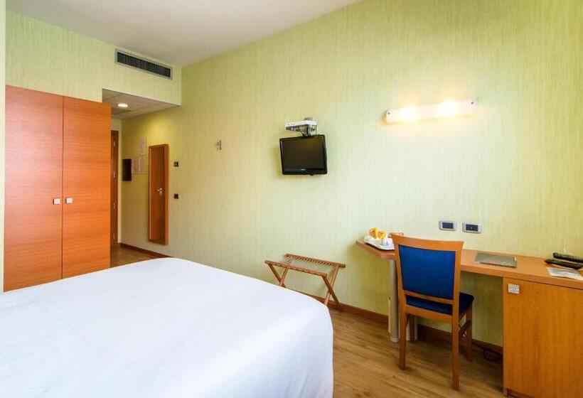 スタンダードルーム, Concorde