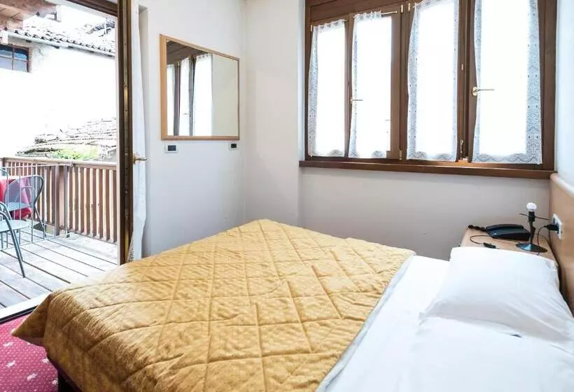 Pokój Comfort Jednoosobowy, Doria
