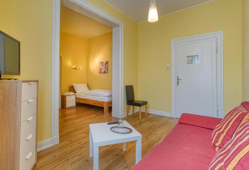 חדר סטנדרט יחיד, Carlton