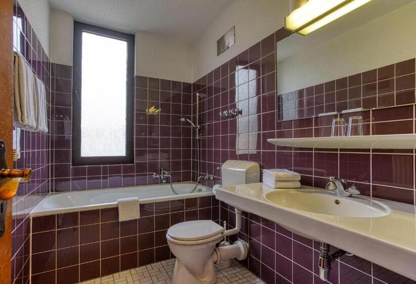 חדר סטנדרט, Carlton