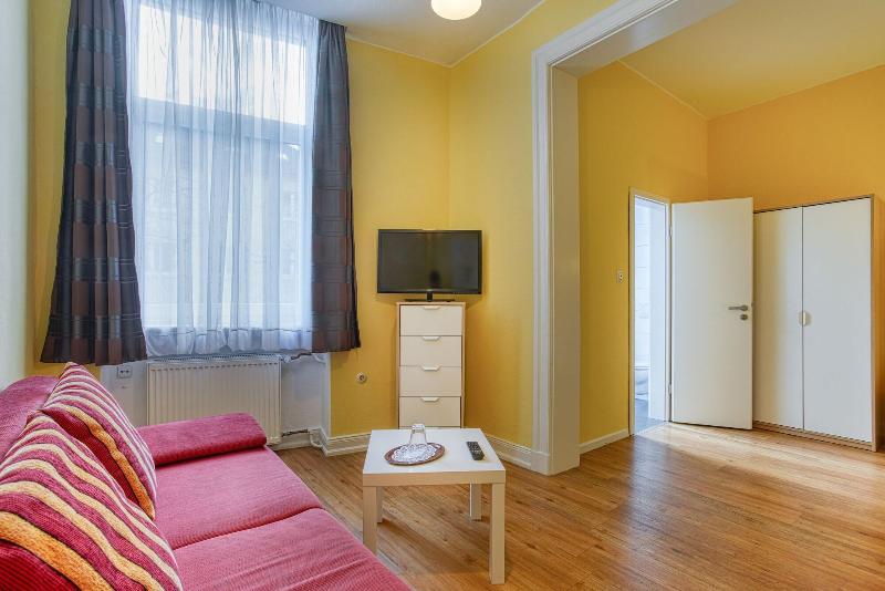 חדר סטנדרט יחיד, Carlton