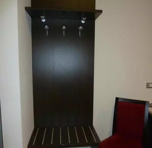 اتاق استاندارد, Fiera