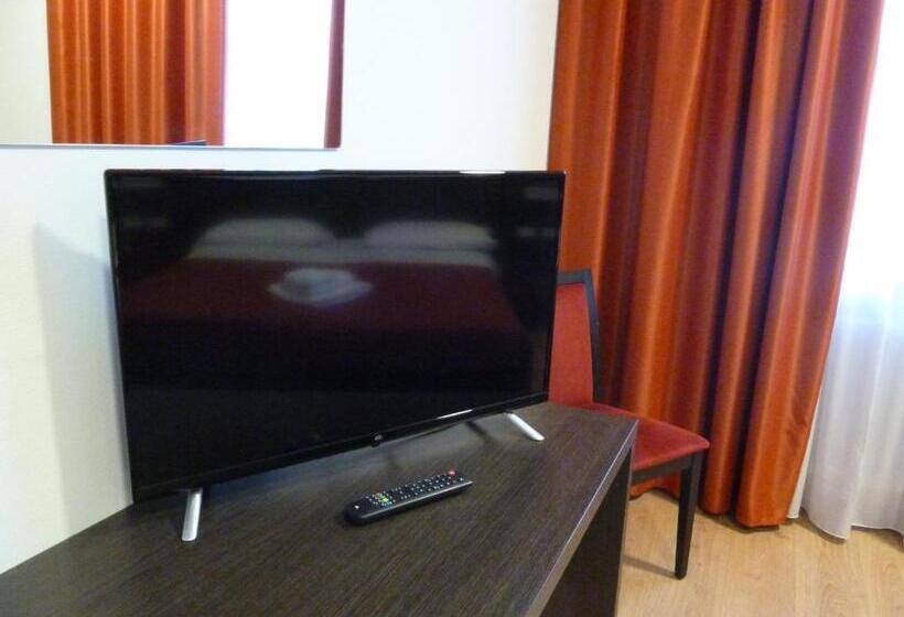 اتاق استاندارد, Fiera