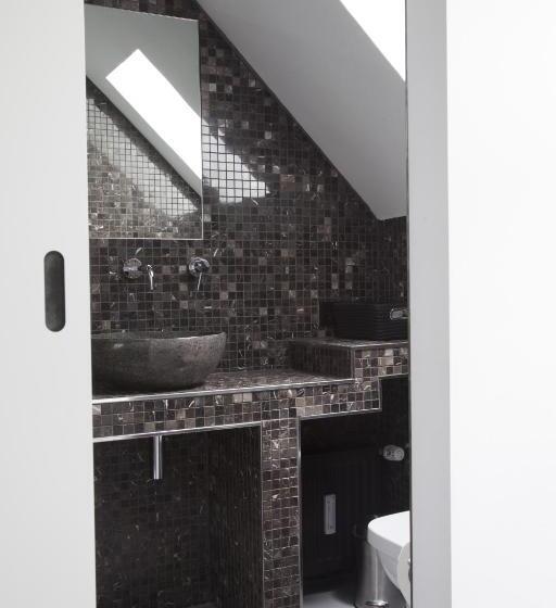 컴포트 룸, Mons Am Goetheplatz