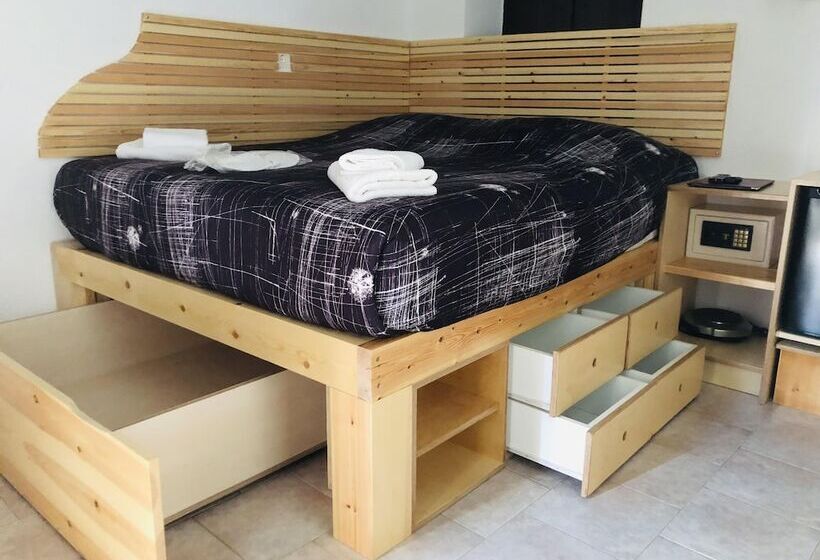 Номер Economy, Pablito House