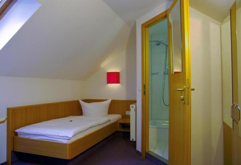 单人经济间, Park Eckersbach