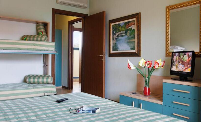 Четырехместный Номер Стандарт, Residence Spiaggia D'oro