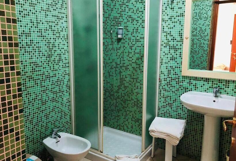 Номер Стандарт Трехместный, Villabella