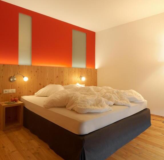 סוויטה דלוקס, Tirolerhof