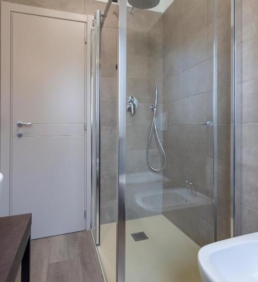 חדר דלוקס נוף לאגם, Veronesi