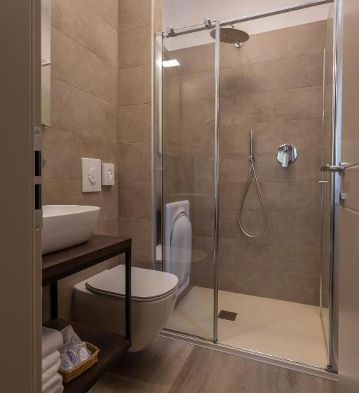 Quarto Basic, Veronesi