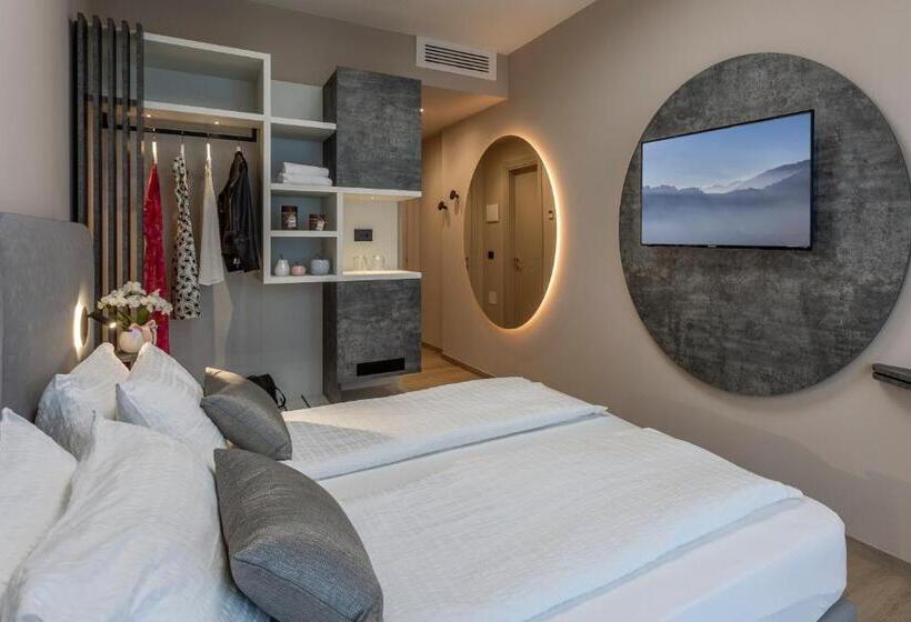 חדר דלוקס נוף לאגם, Veronesi