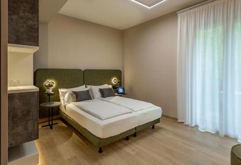 חדר סופריור עם נוף להרים, Veronesi