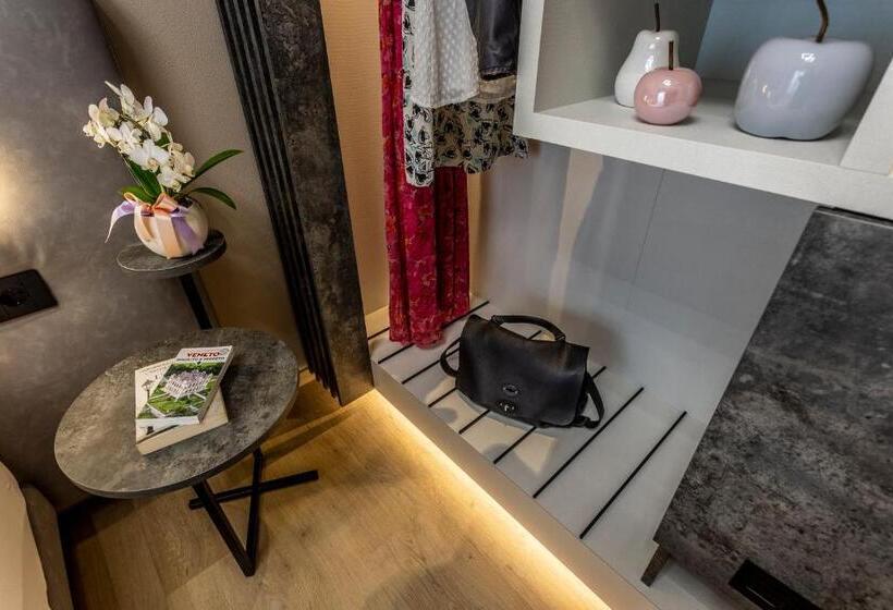 חדר סופריור עם נוף להרים, Veronesi