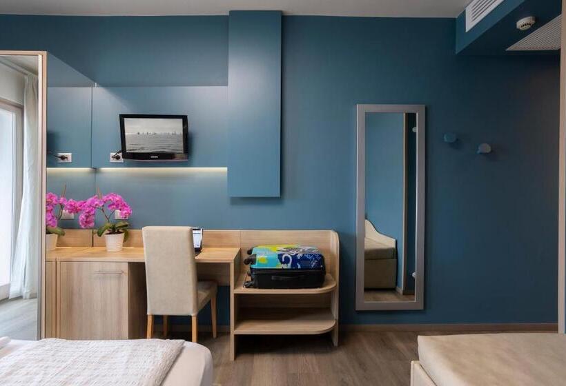 Quarto Triplo Superior, Veronesi