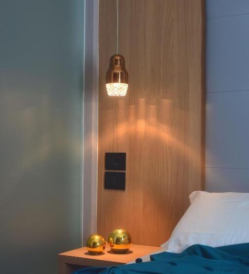 חדר סופריור, Virgilio