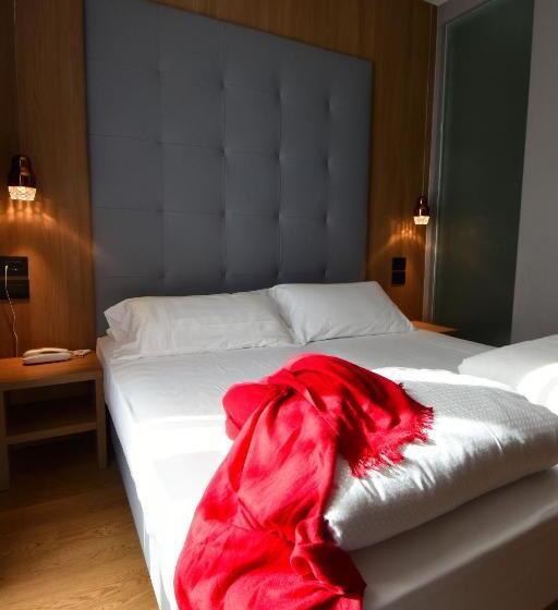 חדר סופריור, Virgilio