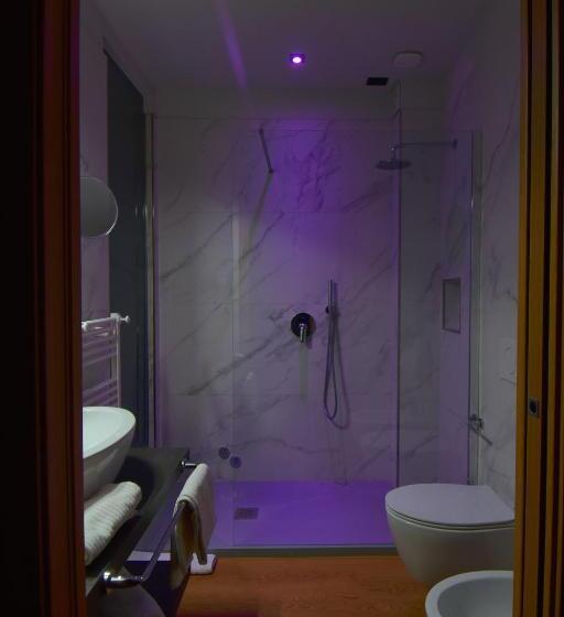 חדר סופריור, Virgilio