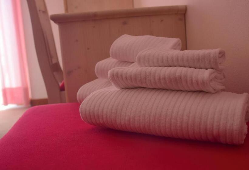 חדר בסיסי, Virgilio