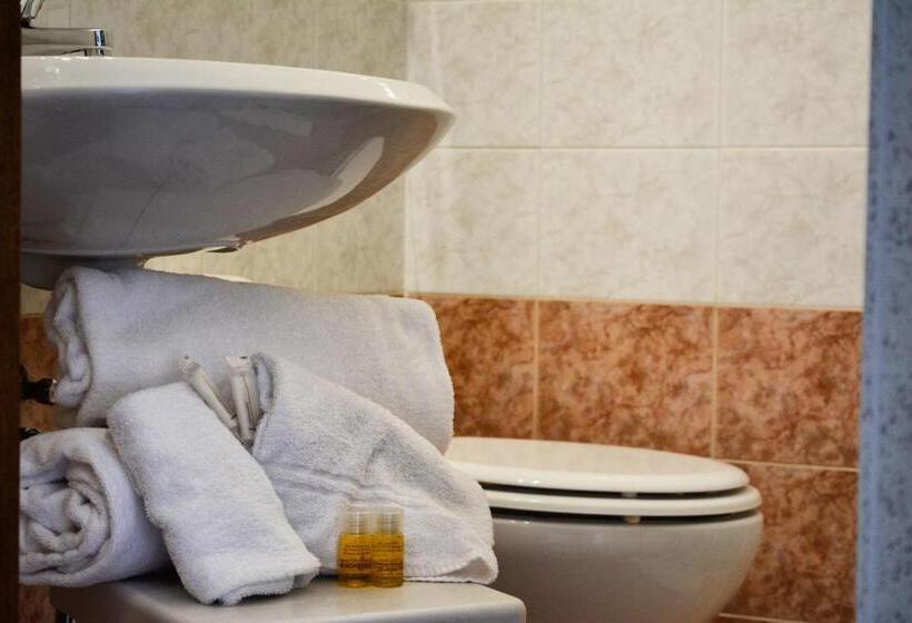 חדר בסיסי, Virgilio