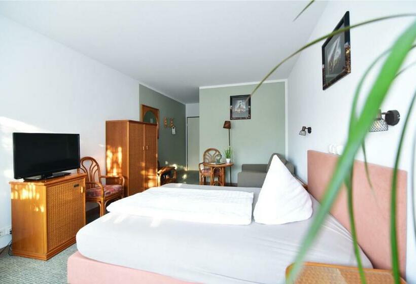 Номер Стандарт, Land Gut Hotel Schenkenberger Hof