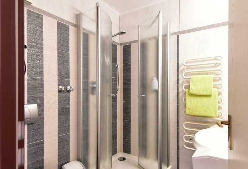 חדר סטנדרט, Land Gut Hotel Schenkenberger Hof