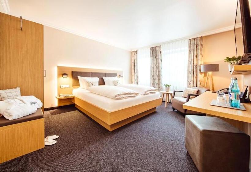 Полулюкс, Landgasthof Hotel Gentner