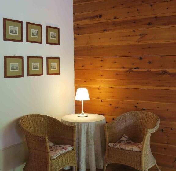 غرفة قياسية, Villa Simplicitas