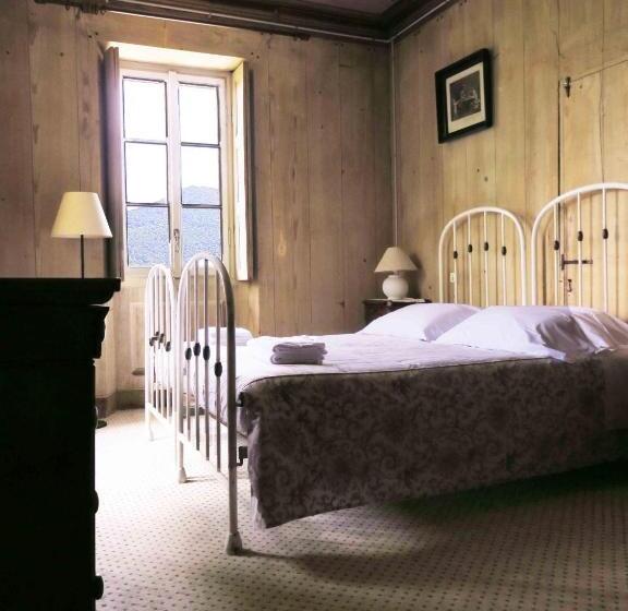 جناح مطل على البحيرة, Villa Simplicitas