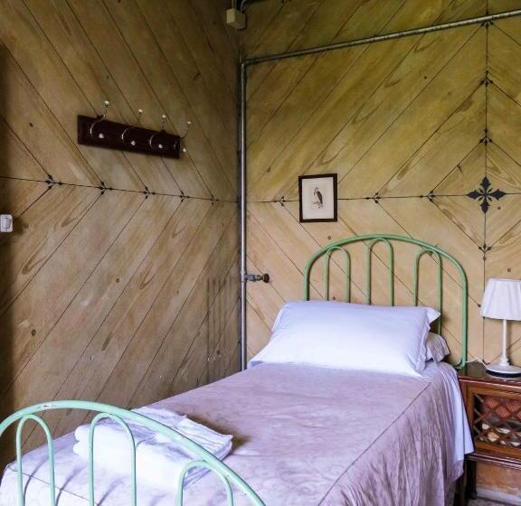 غرفة قياسية مطلّة علي البحيرة, Villa Simplicitas