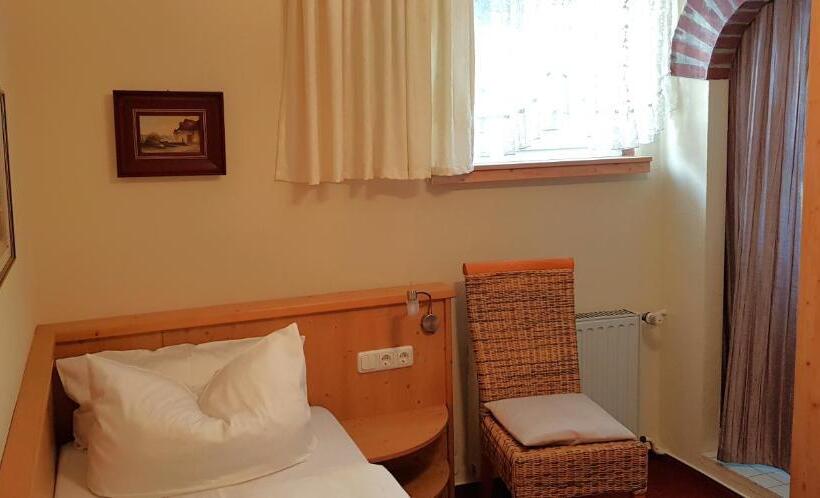 חדר סטנדרט יחיד, Villa Helvetia