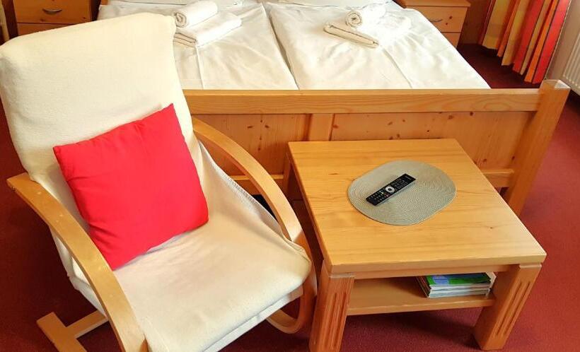 חדר סטנדרט, Villa Helvetia