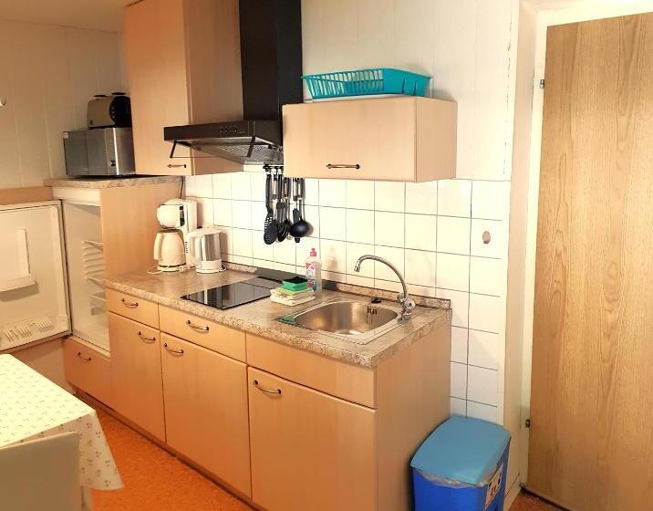 דירת חדר, Villa Helvetia