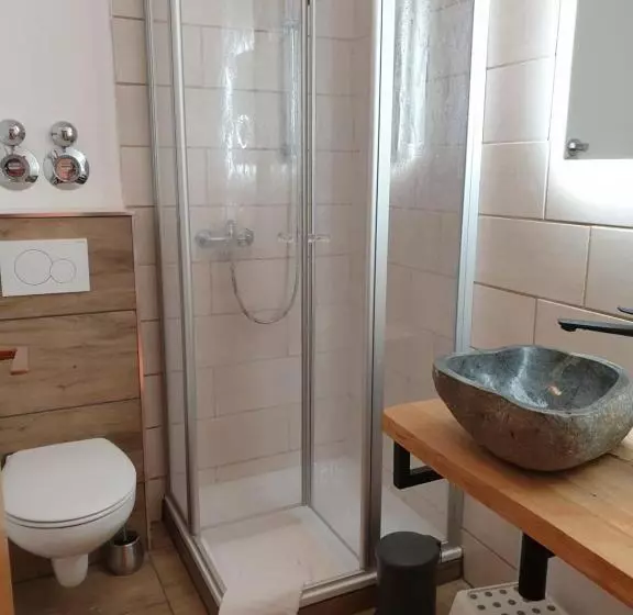 庭の見える１ベッドルームアパートメント, Landhotel Bartlehof