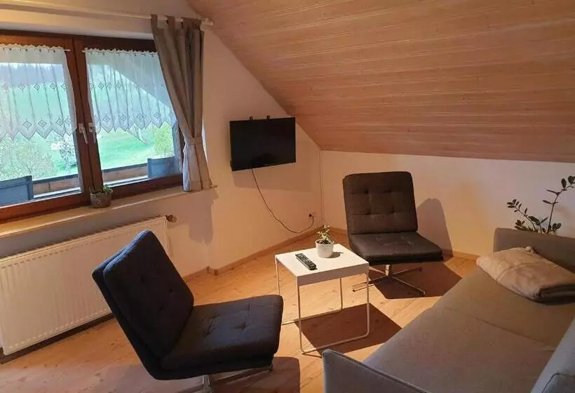 庭の見える１ベッドルームアパートメント, Landhotel Bartlehof