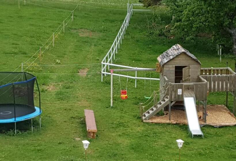 带3个卧室的公寓, Landhotel Bartlehof